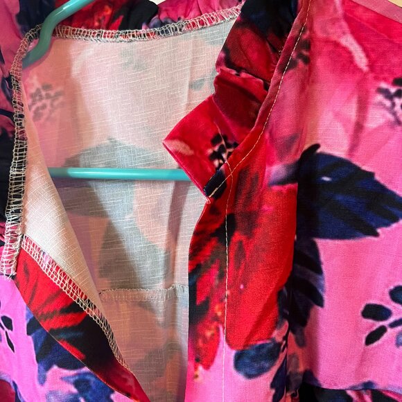 Womens' Floral Blouse in Pinks Size L - Picture 4 of 5